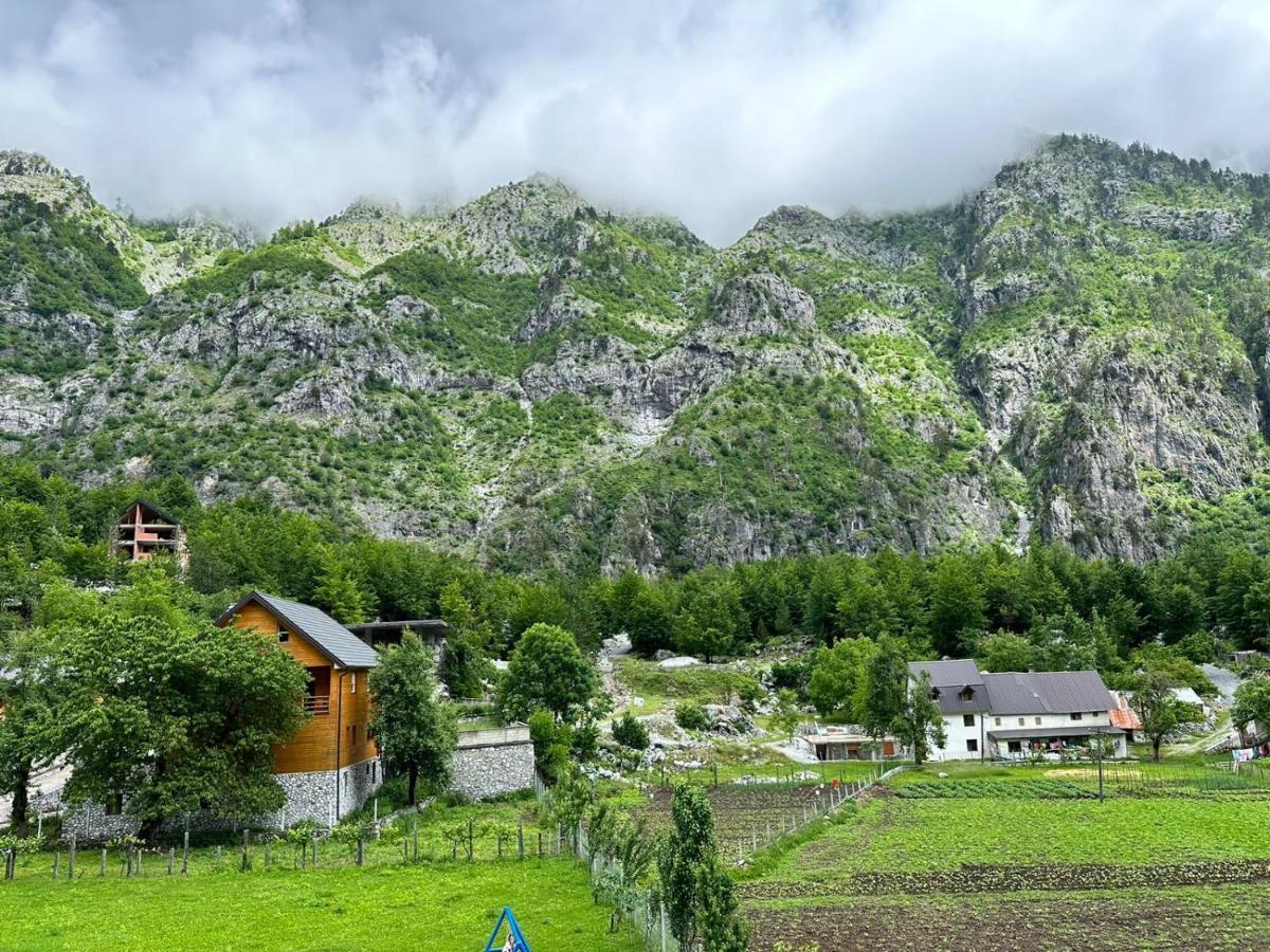 Residence Quku Valbones Экстерьер фото